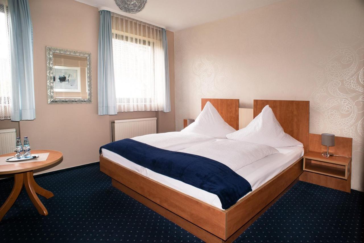 Hotel Garni Haus Schoenberger Heiligenhaus Ngoại thất bức ảnh